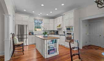 7051 Bill Dorn Rd, Appling, GA 30802