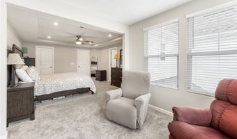 800 Dipper Ln 3, Aurora, OH 44202