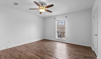 4624 Parkoaks Dr #6, Baton Rouge, LA 70816