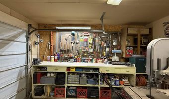 2308 W Briscoe Ave, Artesia, NM 88210