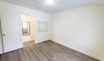 99-801 Halawa Dr, Aiea, HI 96701