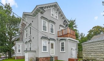 5 Record St 2B, Newport, RI 02840
