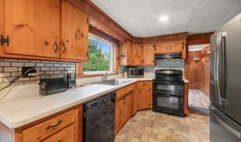 405 Western Ave, Augusta, ME 04330