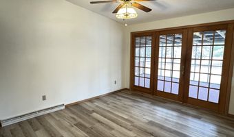 922 Elk Ave, Adams, WI 53910