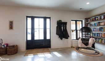 23249 Maple Rdg, Adel, IA 50003