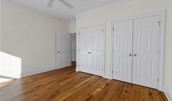 73 W Main St 2, Clinton, CT 06413