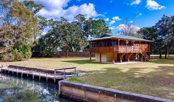 5 Big Oaks Dr, Apalachicola, FL 32320