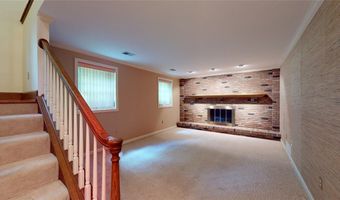 6051 SADDLEHORN Dr, Erie, PA 16506