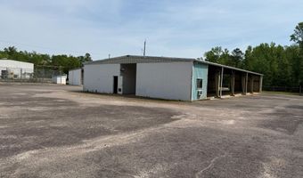 1635 Clinton St, Barnwell, SC 29812