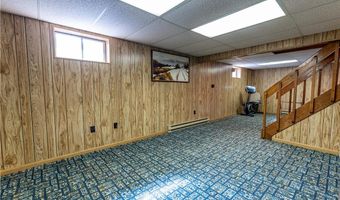 2442 Lisa Ln, Allentown, PA 18104