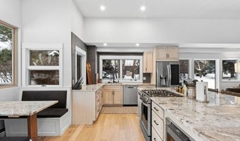 9 Park Plaza Rd, Bozeman, MT 59715