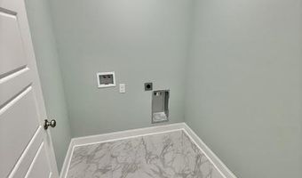 524 Seventh St, Bay St. Louis, MS 39520