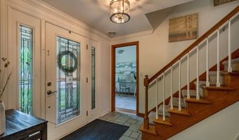 20 Dan Troy Dr, Amherst, NY 14221