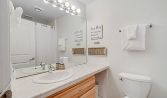137 S PACIFIC St 13, Rockaway Beach, OR 97136
