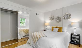 6625 10TH St A1, Alexandria, VA 22307