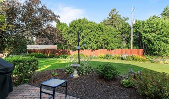 2601 BEECHWOOD Ct, Appleton, WI 54911