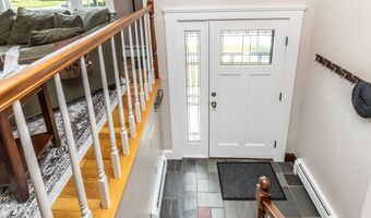27 Hayes Ave, Beverly, MA 01915