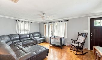 216 Hyde St, Cranston, RI 02920