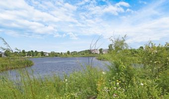 1056 Dana Ct, Antioch, IL 60002