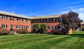 70 Carroll Ave 709, Newport, RI 02840