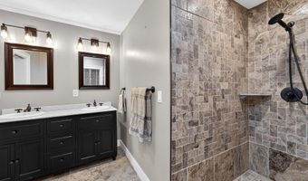 290 Leighton Rd, Augusta, ME 04330