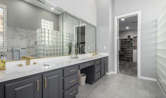 2415 W HAZELHURST Ct, Anthem, AZ 85086
