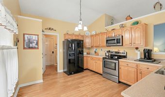 2421 Hickorywood Ct, Alexandria, KY 41001