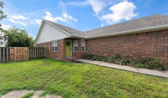 910 NW A St 2, Bentonville, AR 72712