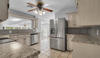 1016 E Cypress St, Altus, OK 73521