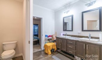 1811 Continental Dr, Albemarle, NC 28001