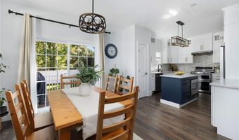 60 Harmony St, Cranston, RI 02920
