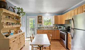 1786 Fork Mountain Rd, Bakersville, NC 28705