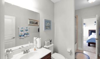 5727 SEA TROUT Pl, Apollo Beach, FL 33572