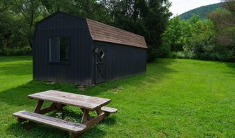 260 Gladstone Hollow Rd, Andes, NY 13731