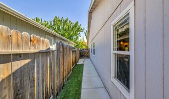1408 Honey Locust Ave, Gardnerville, NV 89410
