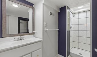 908 State St, Alton, IL 62002