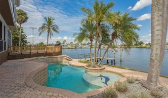 769 KINGSTON Ct, Apollo Beach, FL 33572