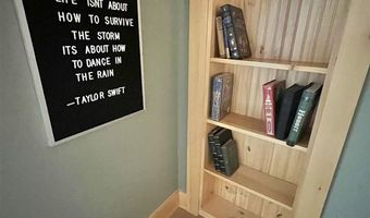 67 Dyke Mountain Rd, Sebago, ME 04029