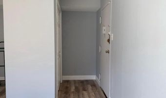 5200 NEWTON St T-1, Bladensburg, MD 20710