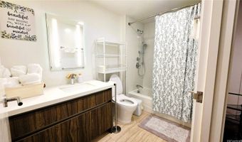 1500 Rycroft St 2208R, Honolulu, HI 96814