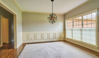 944 Southwick Dr, Alcoa, TN 37701