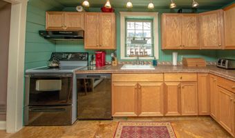 8 Kearsarge St, Bartlett, NH 03812