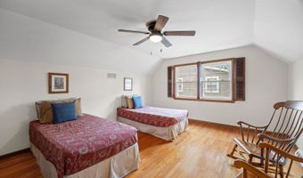 1533 N Belmont Ave, Arlington Heights, IL 60004