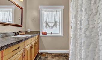 748 Dell Rd, Chubbuck, ID 83202