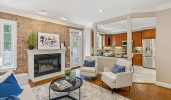 8942 BARROWGATE Ct, Potomac, MD 20854