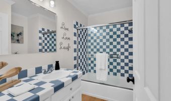 5710 Baltimore Dr 429, La Mesa, CA 91942