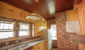 608 E Elm St, Algona, IA 50511