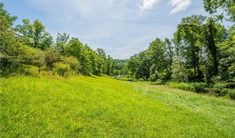 185 Dutch Glory Rd, Amity, PA 15311