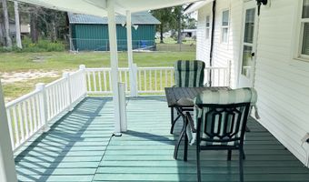 1161 Sweetgum Ln, Baxley, GA 31513