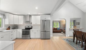 4720 County Trl, Charlestown, RI 02813